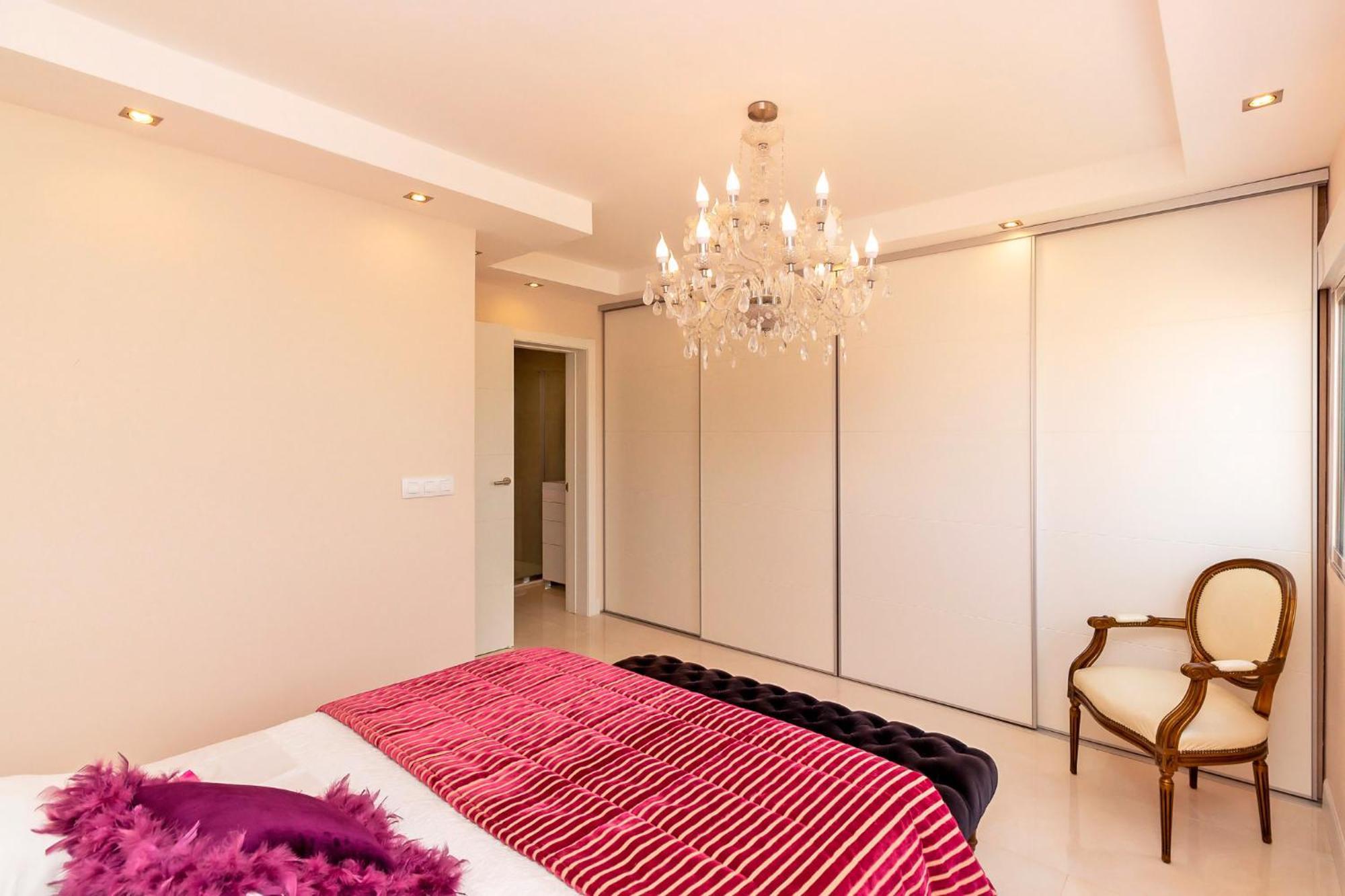 The White Apartment: Luxury, Beach And Design Валенсия Экстерьер фото